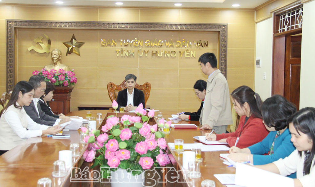 Họp Ban Tổ chức Giải báo chí về xây dựng Đảng tỉnh Hưng Yên năm 2025