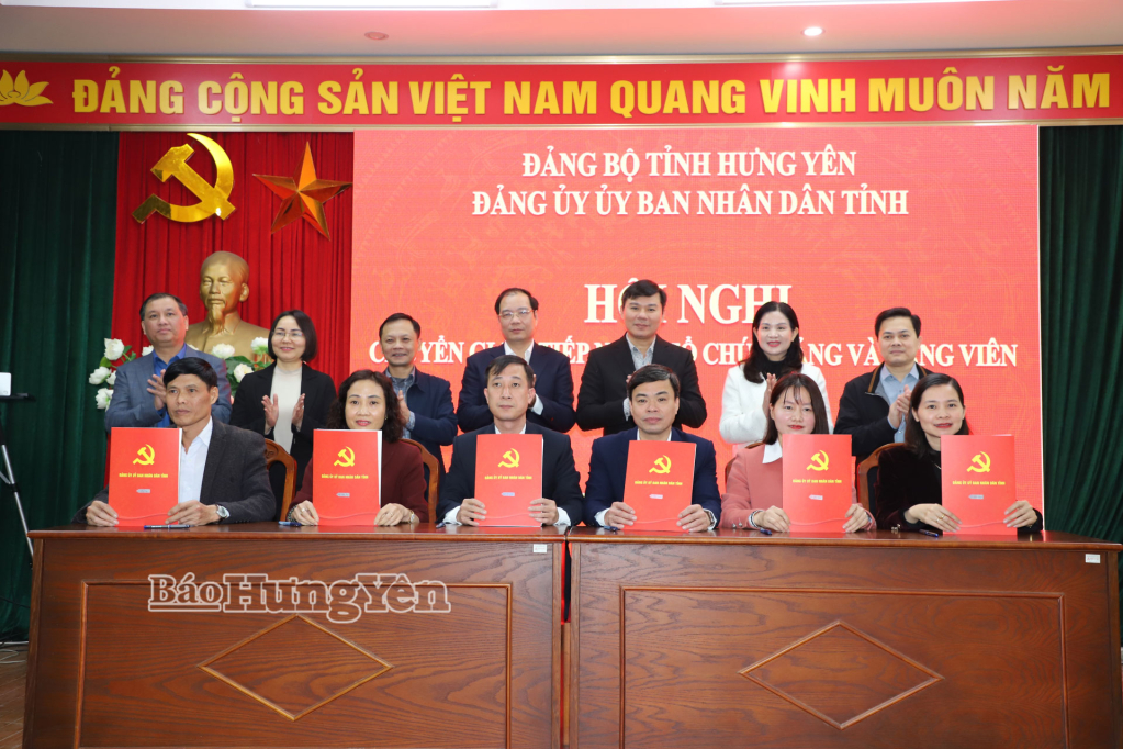 Chuyển giao 13 tổ chức đảng trực thuộc Đảng bộ UBND tỉnh về trực thuộc đảng bộ xã, phường