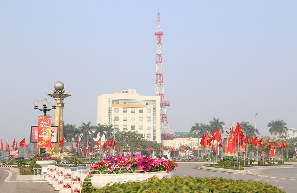 Đưa Nghị quyết Đại hội vào cuộc sống: Không để “một ngày lãng phí, một tuần chậm trễ”