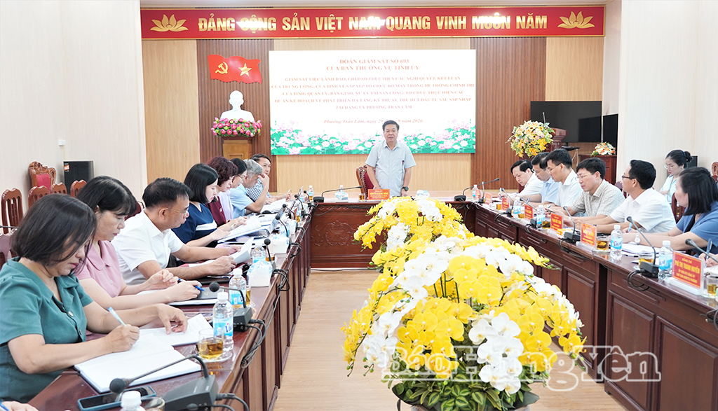 Tổ giám sát số 1 làm việc với Ban Thường vụ Đảng ủy phường Trần Lãm