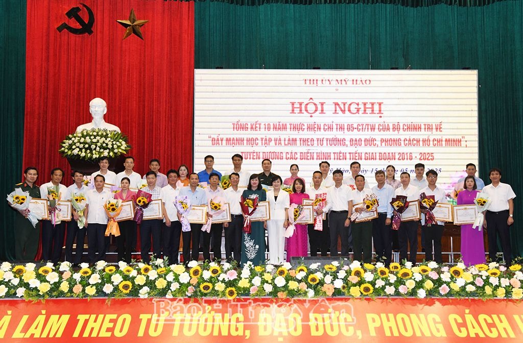 Thị ủy Mỹ Hào: Tổng kết 10 năm thực hiện Chỉ thị số 05