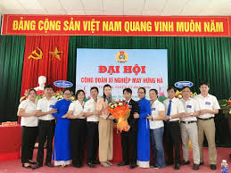 Đảng bộ Xí nghiệp May 10 Hưng Hà tích cực học tập và làm theo tư tưởng, đạo đức, phong cách Hồ Chí Minh