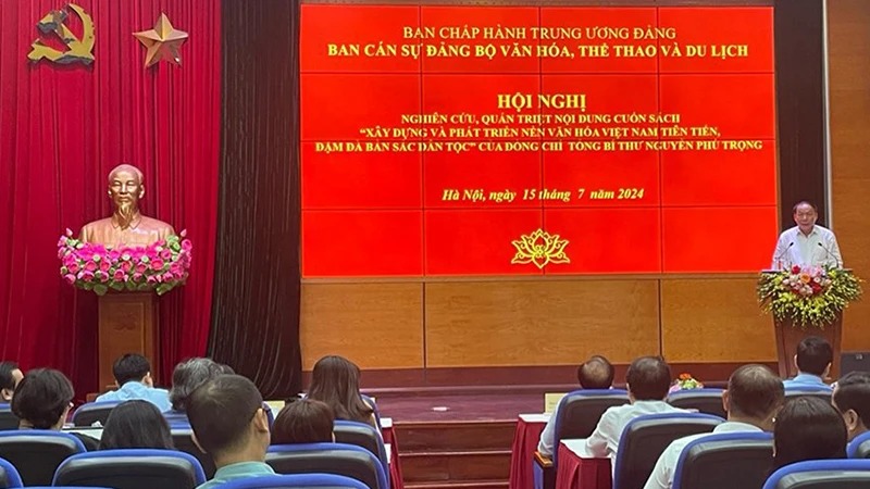 Nghiên cứu, quán triệt cuốn sách về xây dựng và phát triển nền văn hóa Việt Nam của Tổng Bí thư Nguyễn Phú Trọng