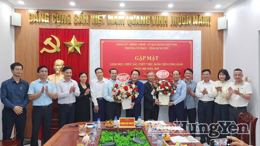 Phường Vũ Phúc: Gặp mặt các vị linh mục, chức sắc, chức việc, đảng viên công giáo tiêu biểu