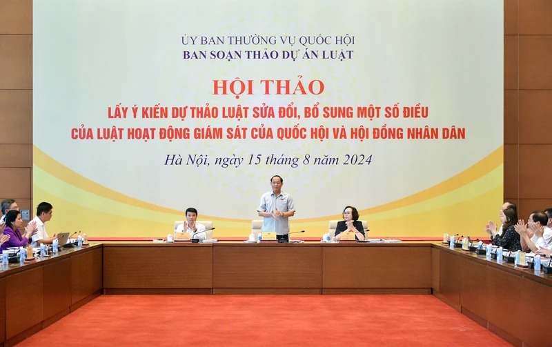 Lấy ý kiến dự thảo Luật sửa đổi, bổ sung một số điều của Luật hoạt động giám sát của Quốc hội và Hội đồng nhân dân