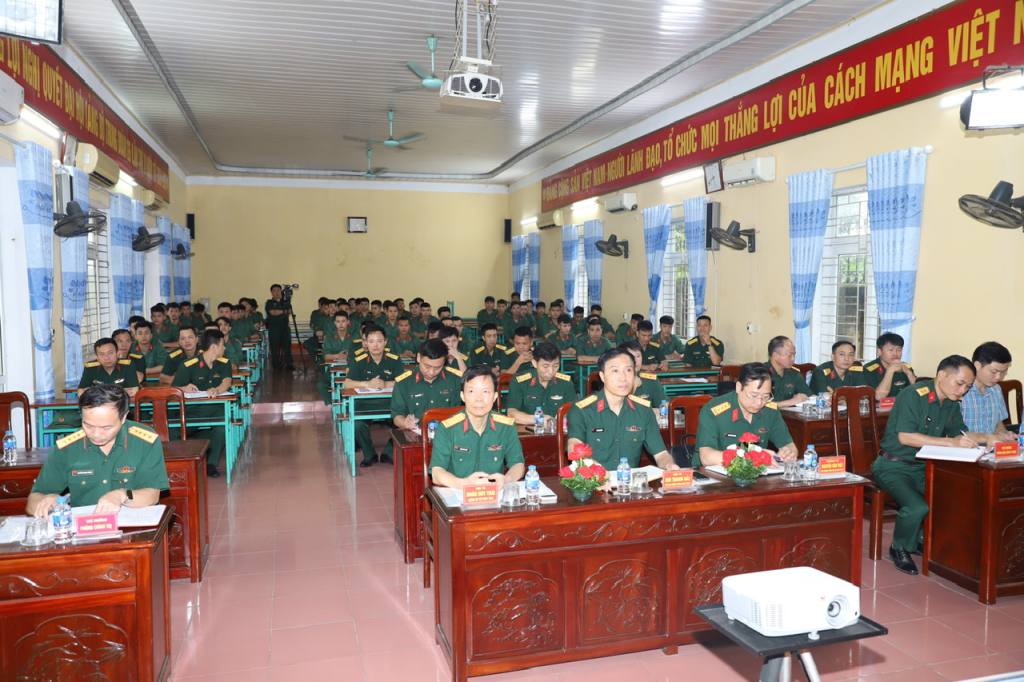 Bộ Chỉ huy quân sự tỉnh: Khai giảng lớp đào tạo sĩ quan dự bị khoá 12 năm 2024