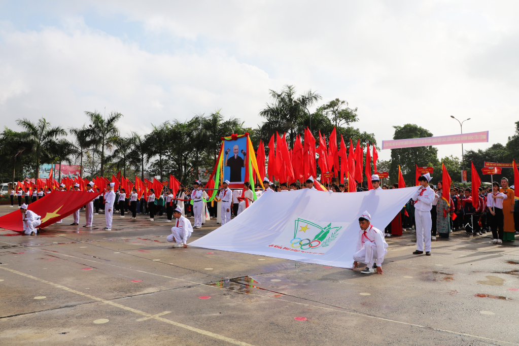 Khai mạc Hội khỏe Phù Đổng huyện Ân Thi lần thứ XI năm 2024