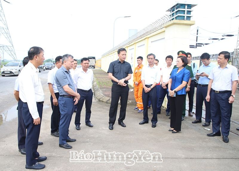 Bí thư Tỉnh uỷ Nguyễn Hữu Nghĩa kiểm tra công tác chuẩn bị tổ chức lễ khánh thành Dự án đường dây 500kV mạch 3 từ Quảng Trạch (Quảng Bình) đến Phố Nối (Hưng Yên)