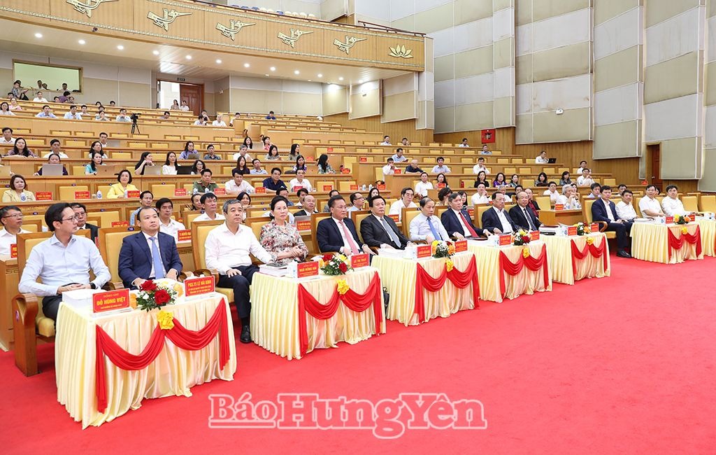 Hội thảo khoa học cấp quốc gia “Con người, quyền con người là trung tâm, mục tiêu, chủ thể và động lực phát triển đất nước”