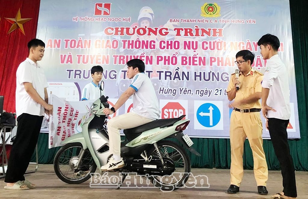 Tuyên truyền, phổ biến, giáo dục pháp luật trong trường học