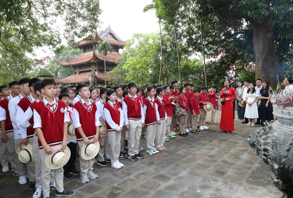 Chương trình giáo dục ngoại khóa “Nét đẹp làng cổ Đại Đồng”