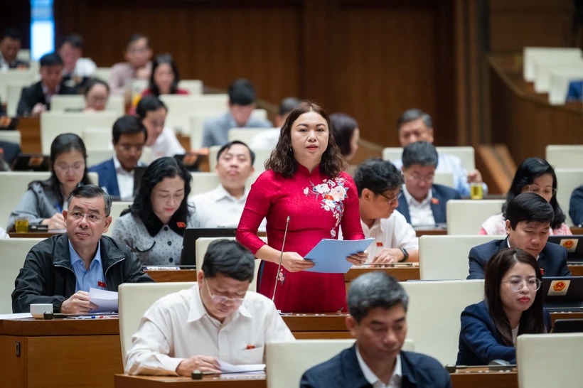 Hôm nay, Quốc hội sẽ thảo luận về công tác thi hành án, chống tham nhũng