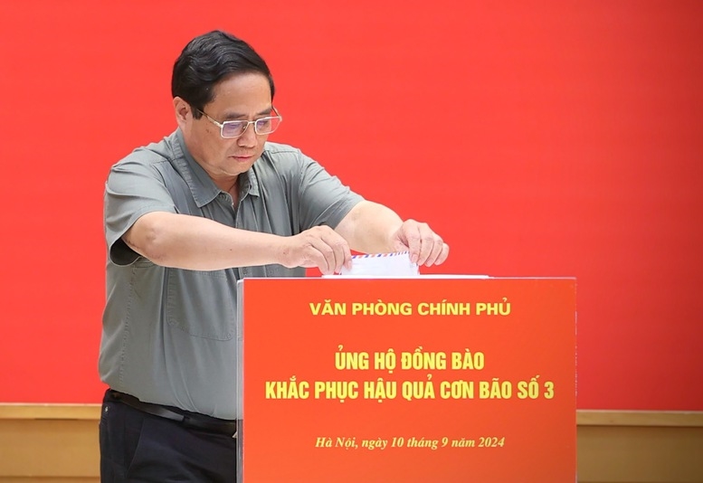 Văn phòng Chính phủ tham gia quyên góp, ủng hộ đồng bào bị thiệt hại do cơn bão số 3