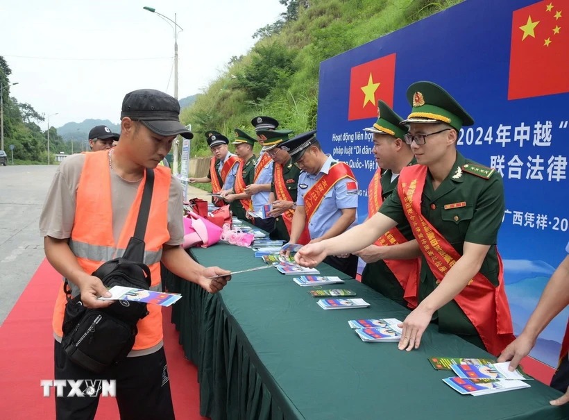 Giao thương thông suốt qua các cửa khẩu tại tỉnh Lạng Sơn