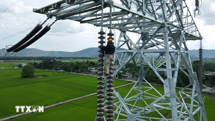 Dự kiến tổ chức khánh thành Dự án đường dây 500kV mạch 3 trước ngày 2/9