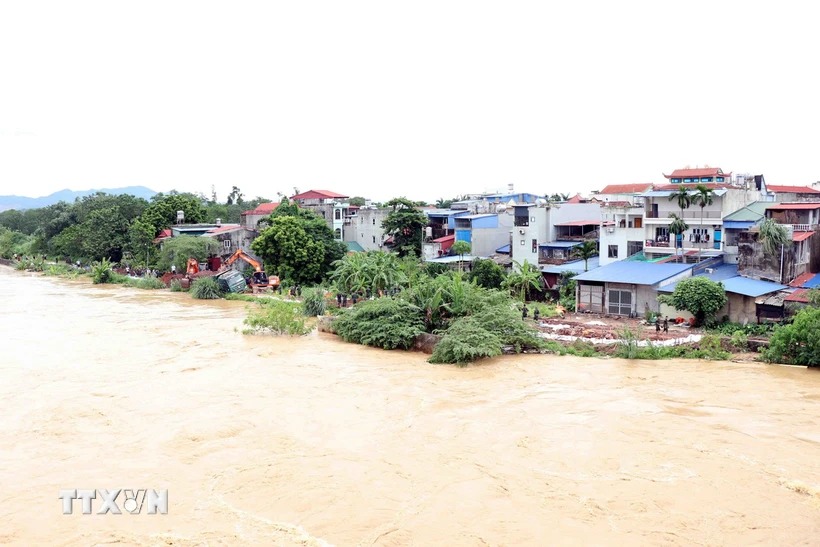 Việt Nam-Trung Quốc phối hợp chặt trong phòng,chống lũ, khắc phục hậu quả bão